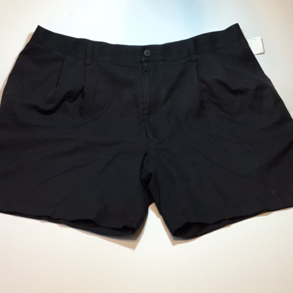 Perry Ellis mens pleated shorts waist 42